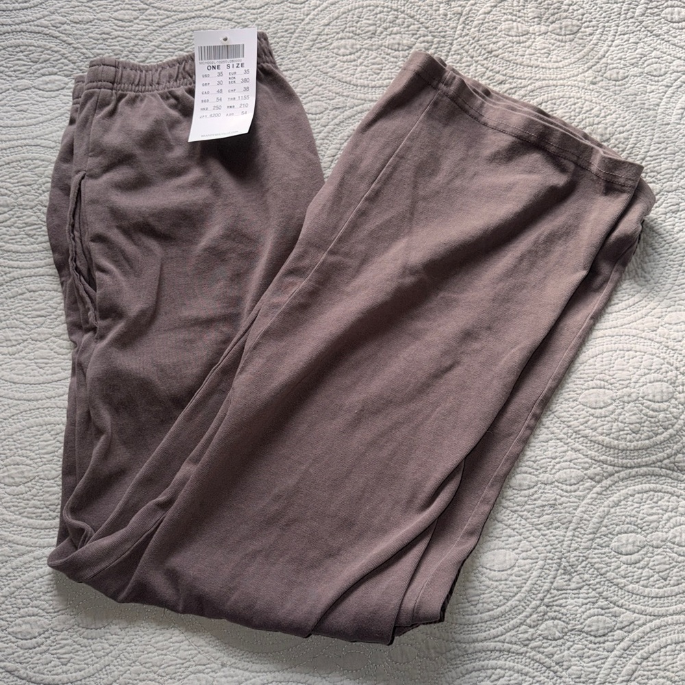 Brandy Melville Women's Joggers - Grey